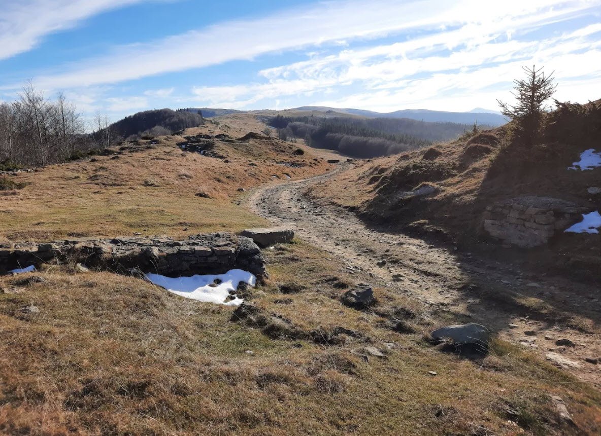 Cetatea Tabla Buții, Romania, Romania